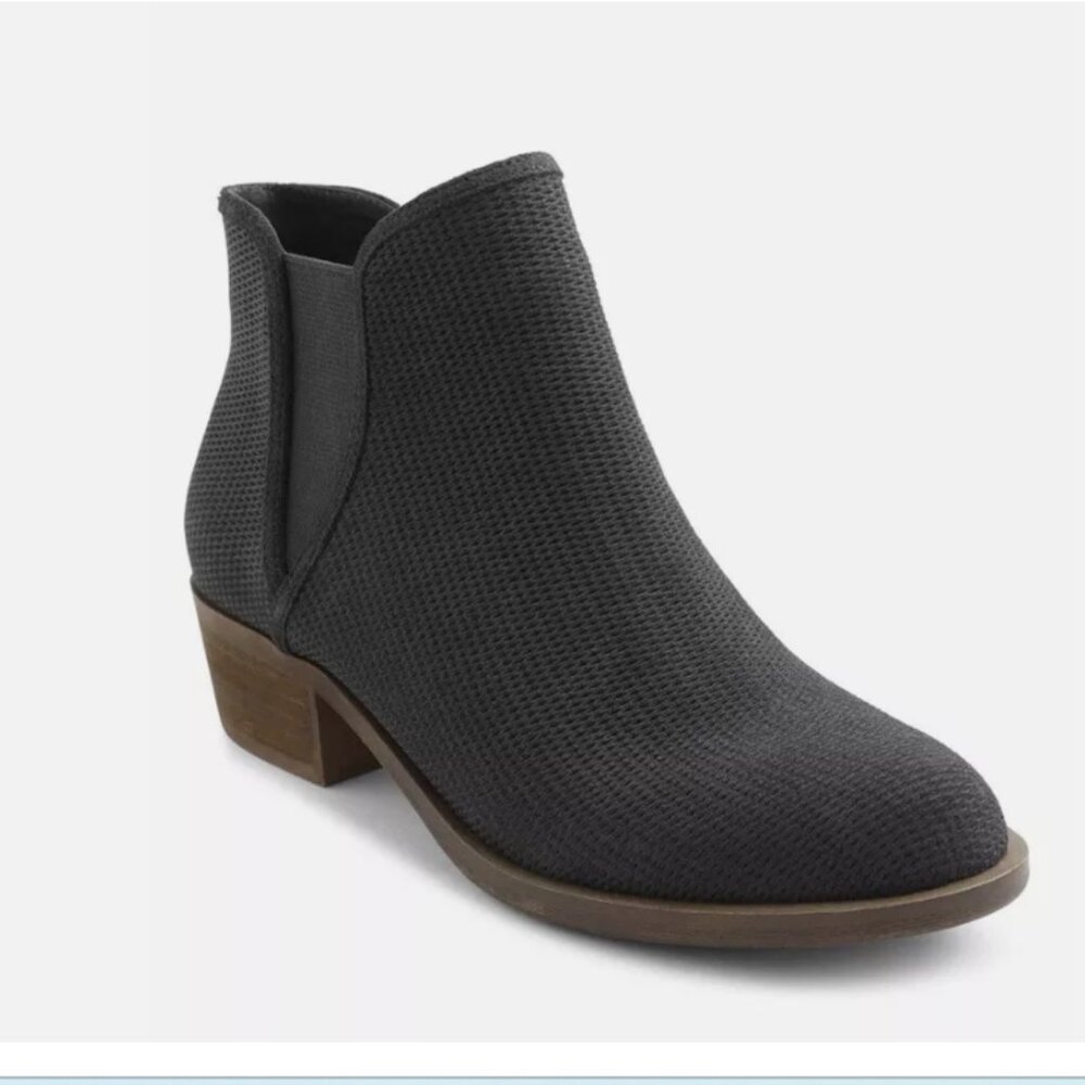 Kensie Women's Gerona Ankle Boot Dark Gray